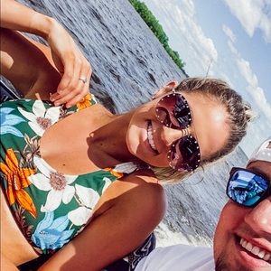 CUPSHE HIGH WAISTED BIKINI SET